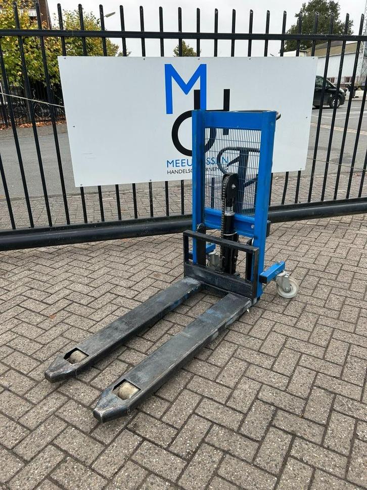 Handstapelaar/hand stapelaar/handmatige stapelaar 80CM 700KG, Doe-het-zelf en Verbouw, Overige Doe-het-zelf en Verbouw, Gebruikt