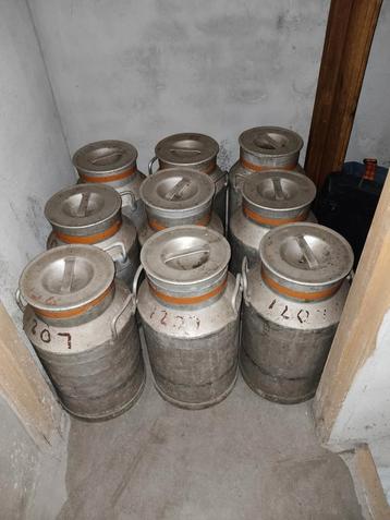 Aluminium Melkbussen  beschikbaar voor biedingen