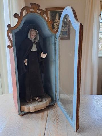 Antiek Heilig beeld van Santa Veronica Giulana met Kapel beschikbaar voor biedingen