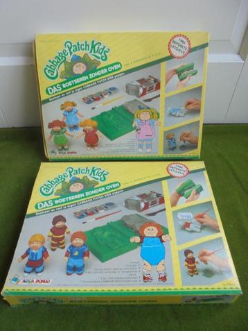 2 Vintage dozen CABBAGE PATCH KIDS DAS ADICA PONGO 1984 beschikbaar voor biedingen