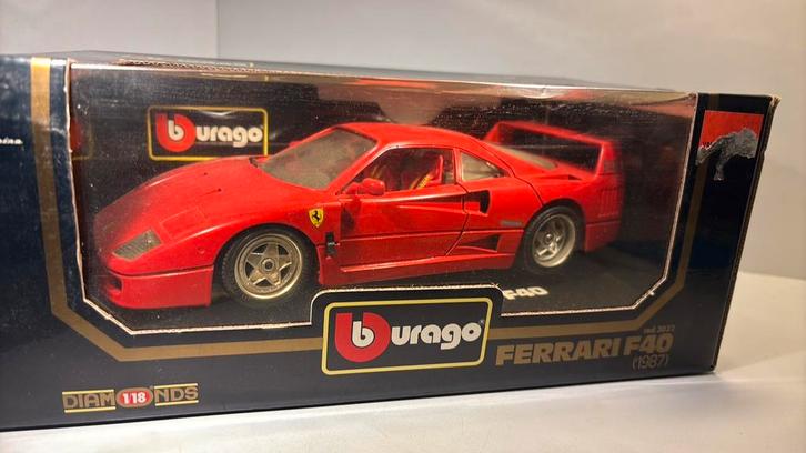 Ferrari f40 red Bburago 1.18, Hobby en Vrije tijd, Modelauto's | 1:18, Zo goed als nieuw, Bburago, Ophalen of Verzenden