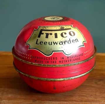 Oud metalen kaasblik Frico  beschikbaar voor biedingen