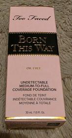 Too Faced Born This Way Foundation - Nieuw!, Gehele gezicht, Beige, Nieuw, Ophalen of Verzenden