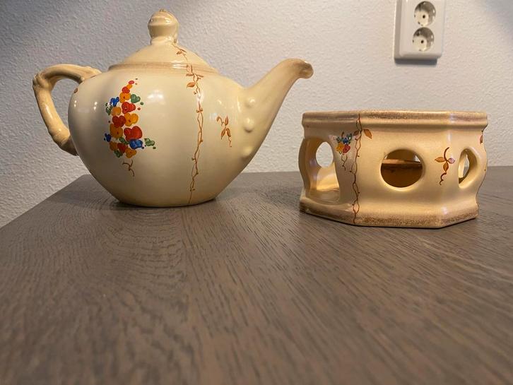 Antieke Theepot met Warmhouder, Antiek en Kunst, Antiek | Keramiek en Aardewerk, Ophalen