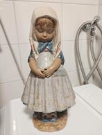 Lladro 4951 in gres little girl with scarf Missy, Ophalen of Verzenden