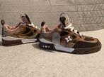 LV Sneakers Bicolor Bruin Maat 45, Kleding | Heren, Schoenen, Ophalen of Verzenden, Nieuw, Bruin, Sneakers of Gympen