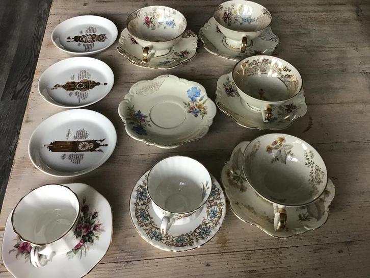 Oude Kopjes en schotel, Antiek en Kunst, Antiek | Servies los, Ophalen