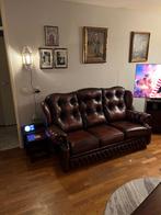 Chesterfield bank, Ophalen, Gebruikt, Driepersoons, Rechte bank