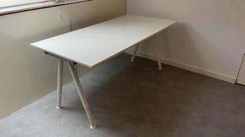 IKEA Bureautafel - Verstelbaar - 160x80cm