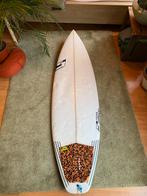 Shortboard Luke studor 6”0 29,55L, Watersport en Boten, Golfsurfen, Shortboard, Met vinnen, Gebruikt, Ophalen of Verzenden