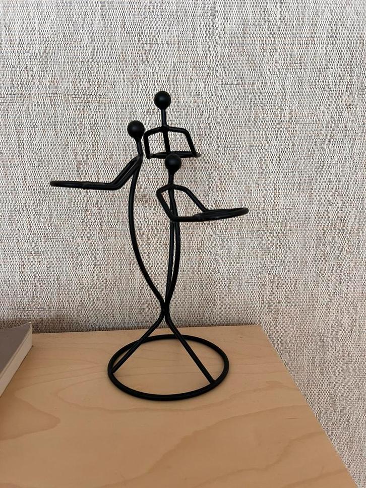 Elegante metalen kandelaar zwart, Huis en Inrichting, Woonaccessoires | Kandelaars en Kaarsen, Zo goed als nieuw, Kandelaar, Minder dan 25 cm