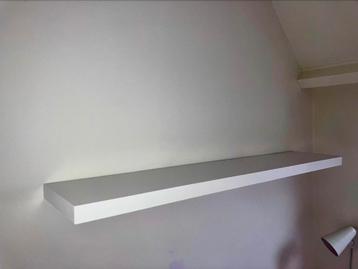 Zwevende wandplank wit 118x23,5 cm 38 mm beschikbaar voor biedingen