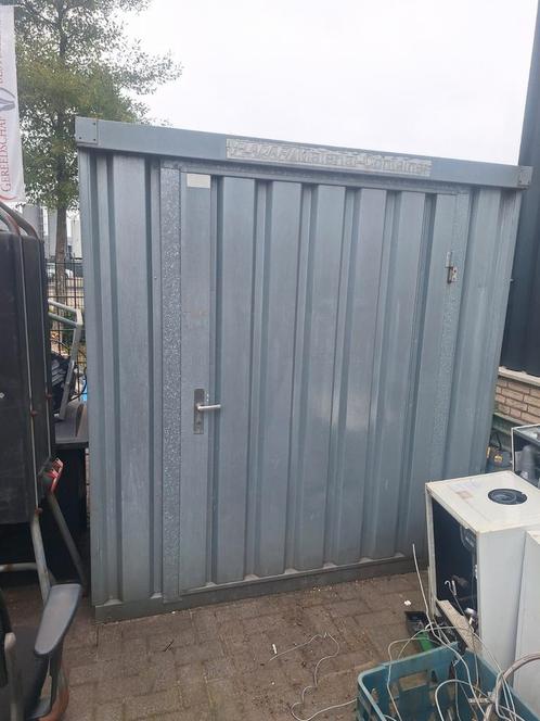 Container, materiaalcontainer 2x1 mtr, Doe-het-zelf en Verbouw, IJzerwaren en Bevestigingsmiddelen, Gebruikt, Overige typen, 250 mm of meer