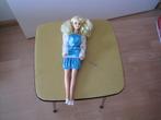 Barbie pop met blauw/zilver jurk, lang haar, zware kwaliteit, Verzamelen, Poppen, Ophalen, Zo goed als nieuw, Pop