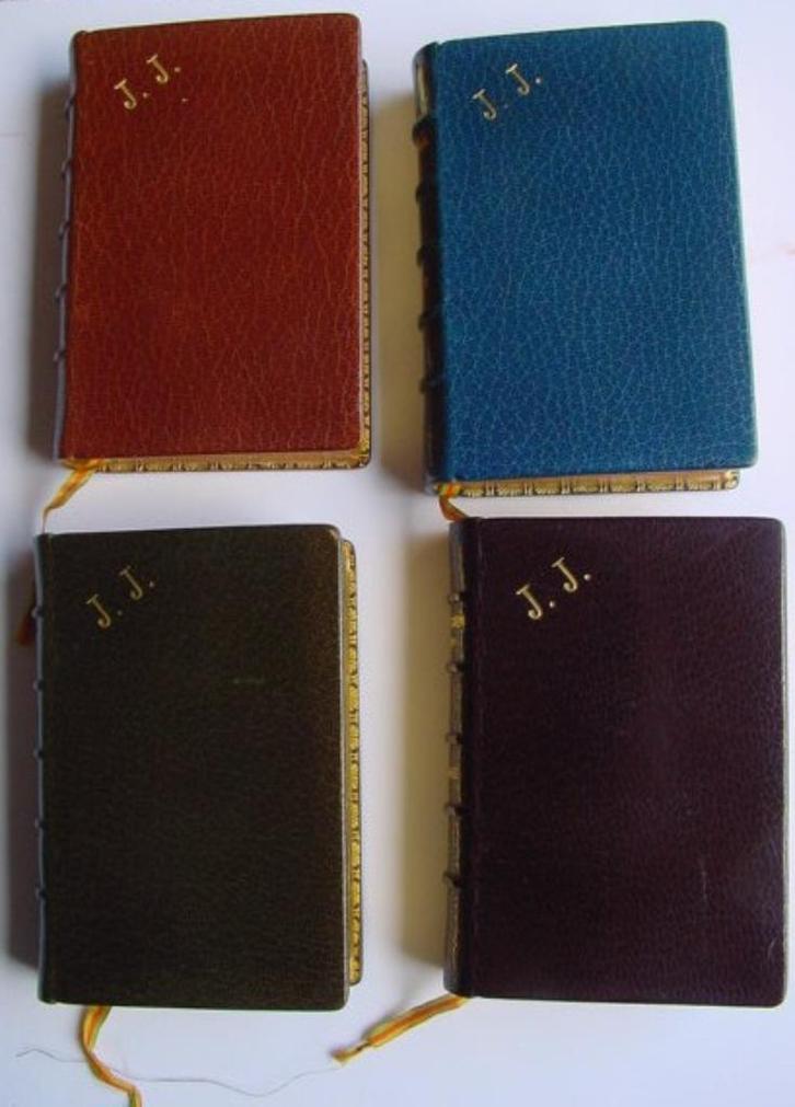 1886 -4 x Paroissien Romain très complet selon le Missel et, Antiek en Kunst, Antiek | Boeken en Bijbels, Ophalen of Verzenden