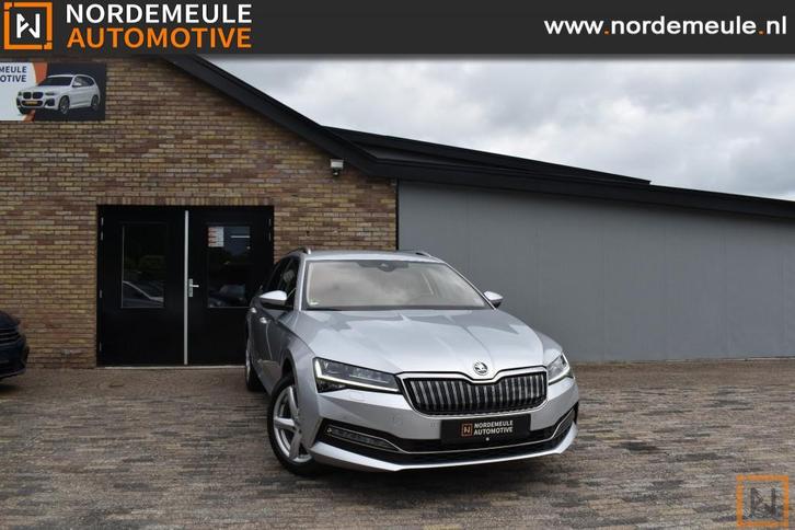 Skoda SUPERB 1.4 TSI IV BNS ED. ACC, Lane, Xenon, AUT, Virtu, Auto's, Skoda, Bedrijf, Superb, ABS, Adaptive Cruise Control, Airbags