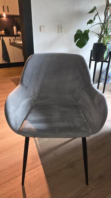 Grijze Eetkamerstoel Konna - Goossens Meubelen beschikbaar voor biedingen