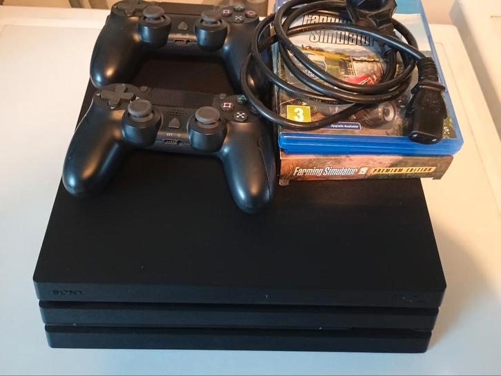PlayStation 4 met spellen en controllers, Spelcomputers en Games, Spelcomputers | Sony PlayStation 4, Gebruikt, Pro, Met 2 controllers