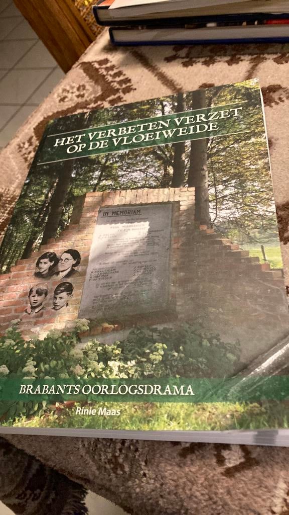 Het verbeten protest op de Vloeiweide., Ophalen of Verzenden, Zo goed als nieuw