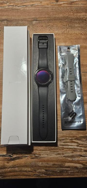 Galaxy watch 4 classic 46mm beschikbaar voor biedingen