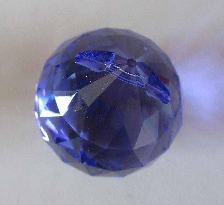 Kristal glazen ballen blauw of paars, Sieraden, Tassen en Uiterlijk, Oorbellen, Zo goed als nieuw, Hangers, Overige materialen