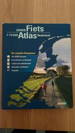Fietsatlas Nederland, 2000 tot heden, Ophalen of Verzenden, Landkaart, Zo goed als nieuw