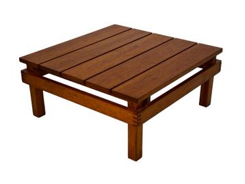 Vintage Salontafel Pinewood Slatted Design Jaren 70  beschikbaar voor biedingen