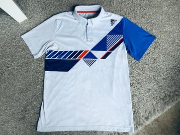 Vintage Adidas Tennisshirt - Maat M beschikbaar voor biedingen