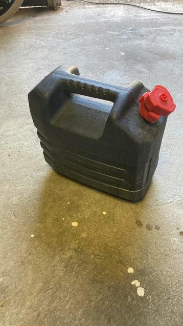 Jerry can 10ltr beschikbaar voor biedingen