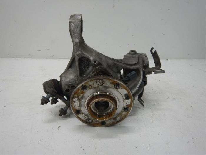 Fusee rechts-voor Volkswagen Golf (22729903), Auto-onderdelen, Ophanging en Onderstel, Gebruikt, Ophalen