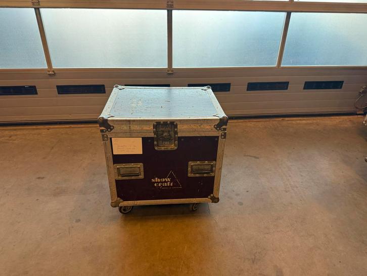 Flightcase - Showcraft, Muziek en Instrumenten, Behuizingen en Koffers, Gebruikt, Speaker of Versterker, Flightcase, Ophalen of Verzenden