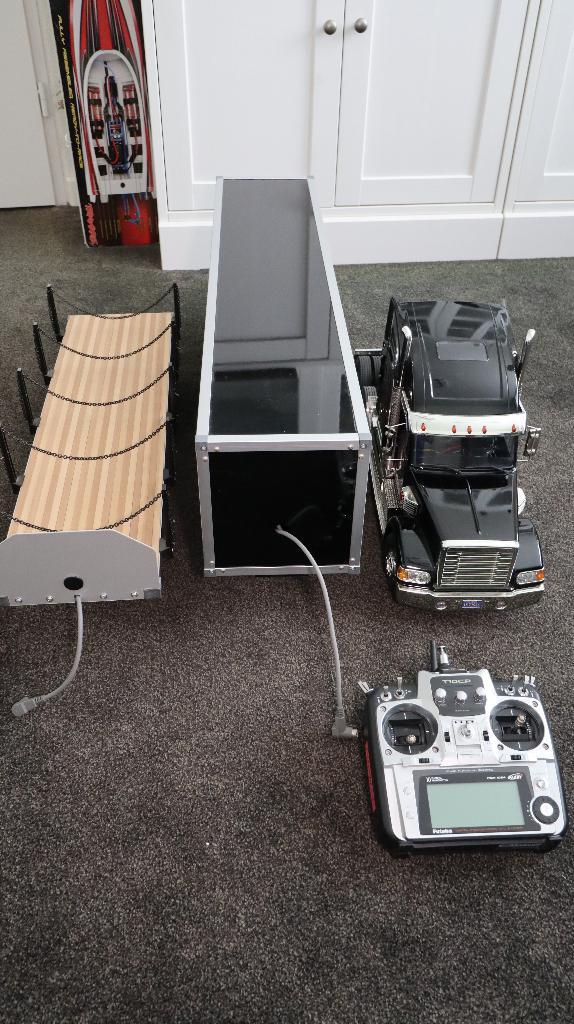 Tamiya Knight Hauler, Hobby en Vrije tijd, Modelbouw | Radiografisch | Auto's, Zo goed als nieuw, Auto onroad, Elektro, Schaal 1:14