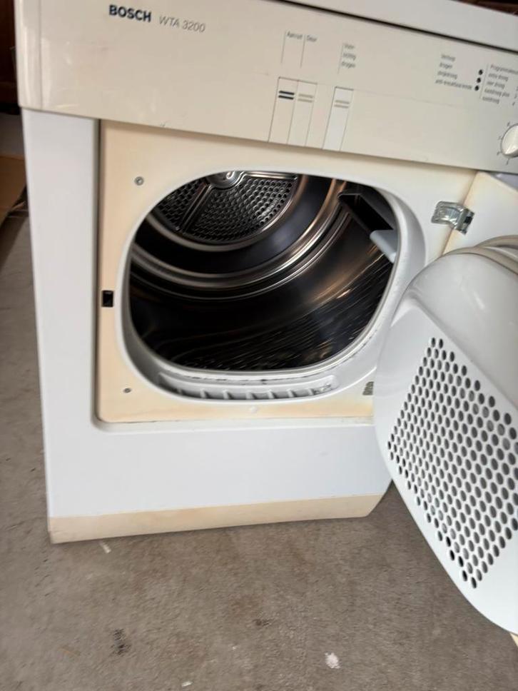 Bosch Wasdroger, Witgoed en Apparatuur, Wasdrogers, Zo goed als nieuw, Condens, 85 tot 90 cm, Ophalen