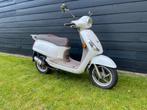 Sym fiddle 2 scooter brom, Fietsen en Brommers, Scooters | SYM, Ophalen, Zo goed als nieuw, Maximaal 45 km/u, Fiddle