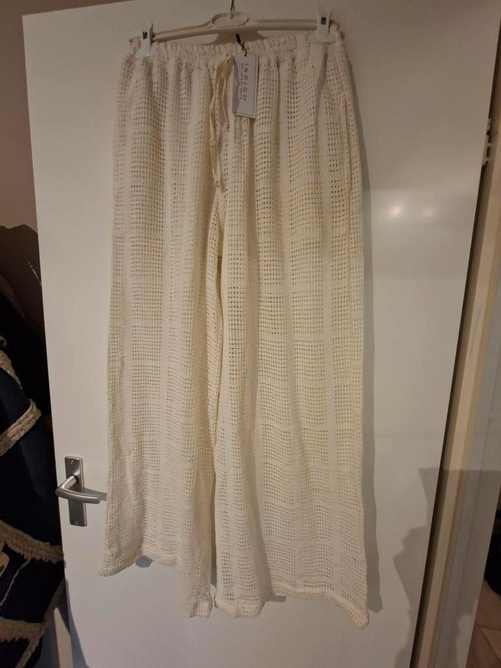 Indigo Ibiza broek mt. L met gastjes, Kleding | Dames, Broeken en Pantalons, Nieuw, Maat 42/44 (L), Beige, Lang, Ophalen of Verzenden