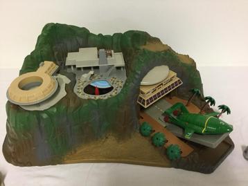 Thunderbirds Eiland met Voertuigen en Poppetjes beschikbaar voor biedingen