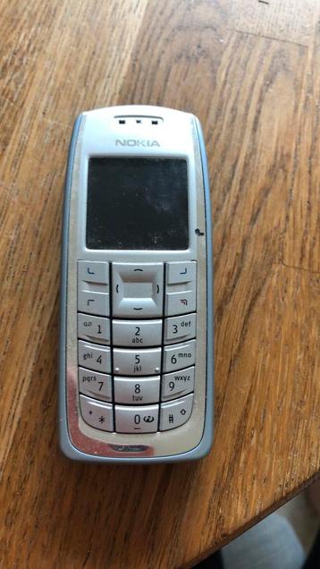 Nokia 3120 Classic uit 2008 beschikbaar voor biedingen