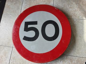 Verkeersbord 50 jaar bord vijftig jaar beschikbaar voor biedingen