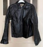 Oude dames leren jas met nepbont kraag, maat 38, los te koop, Maat 38/40 (M), Carnaval, Ophalen of Verzenden, Kleding