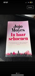 In haar schoenen - Jojo Moyes (Nieuw), Boeken, Romans, Ophalen of Verzenden, Nieuw, Diverse, Nederland