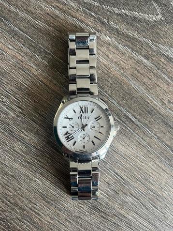 Dames horloge Fossil beschikbaar voor biedingen
