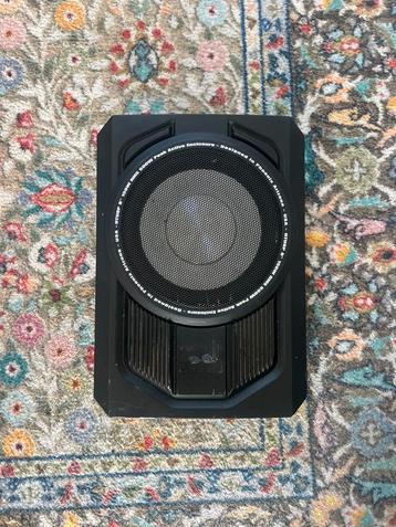 MTX audio Underseat subwoofer beschikbaar voor biedingen