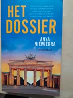 dossier, Ophalen of Verzenden, Gelezen, Anya Niewierra