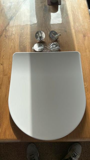 WC Bril | Nieuw 42cm beschikbaar voor biedingen