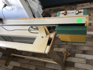 Dimac Motor Aandrijving met Voetpedaal en tafel beschikbaar voor biedingen