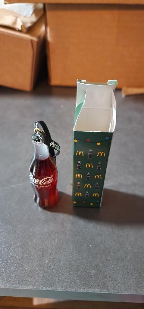 Nieuw Mcdonalds 2024 kerstbal / ornament coca-cola fles, Diversen, Kerst, Nieuw, Ophalen of Verzenden