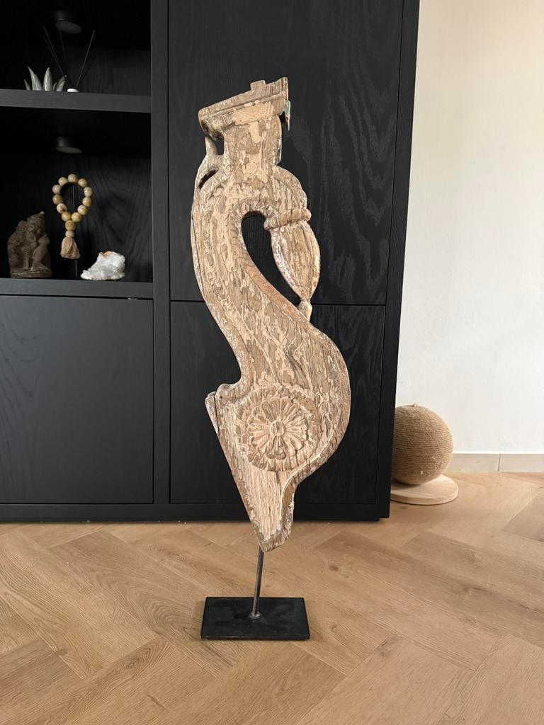 India houten ornament op voet, Huis en Inrichting, Woonaccessoires | Overige, Ophalen, Zo goed als nieuw