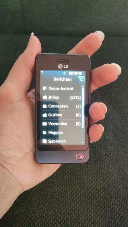 LG Pop - Paars - GD510 - Retro, Telecommunicatie, Mobiele telefoons | LG, Gebruikt, Zonder abonnement, Zonder simlock, Klassiek of Candybar