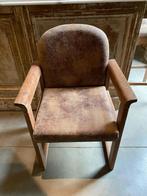 Vintage bruine eetkamer stoelen., Stof, Ophalen of Verzenden