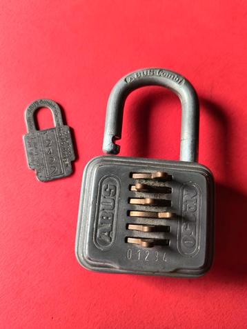 Hangslot cijferslot Abus no 150/50mm D.B.P- D.B.G.M Germany beschikbaar voor biedingen
